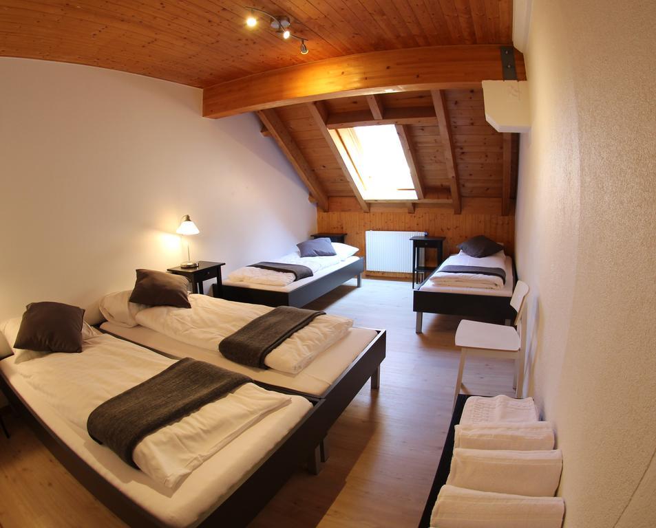 La Pierre A Catillon Moleson Pokoj fotografie